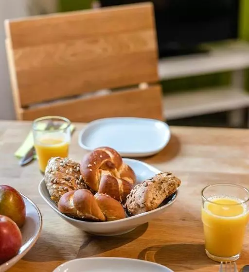 اتاق اکونومی, Schieners Hotel & Apfelhof Apartments