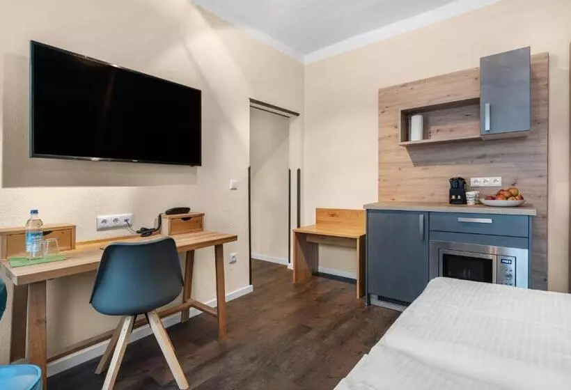 اتاق اکونومی, Schieners Hotel & Apfelhof Apartments