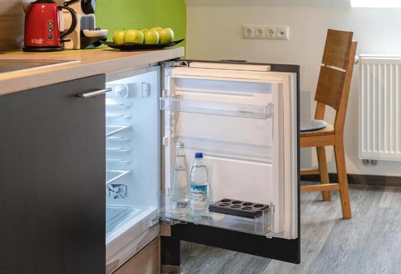 スタンダードルーム, Schieners Hotel & Apfelhof Apartments