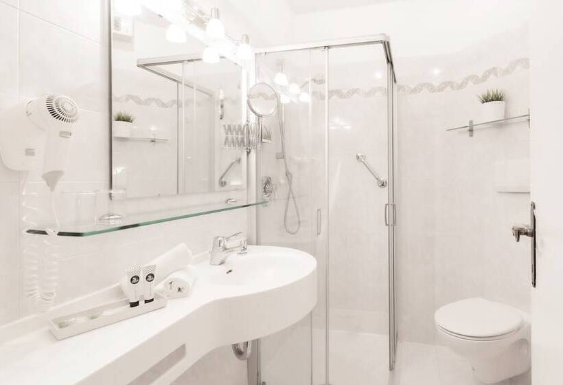 Номер Комфорт, Villa Groff