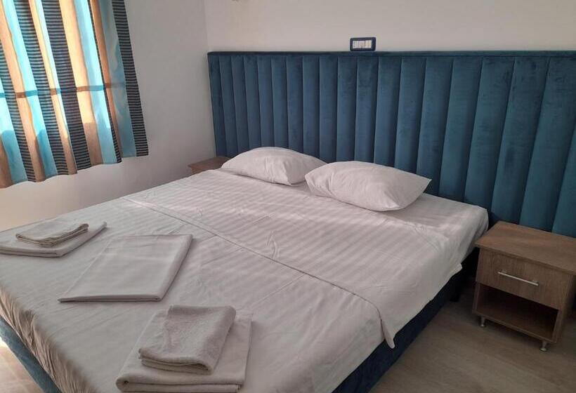 اتاق استاندارد, Admar