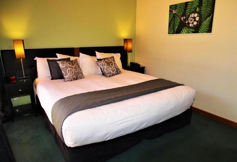 חדר סטנדרט עם מיטת קינג, Riverside Hotel Marlborough