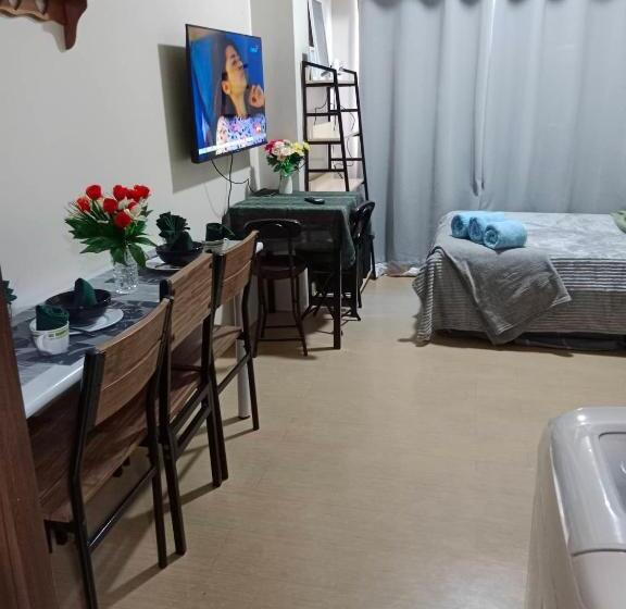 آپارتمان لوکس 1 خوابه, Avida Atria T2 C Short Walk Mall,esplanade,wifi,netflix,kitchen,pool