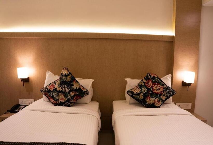 수피리어 룸, Gold Crest Business