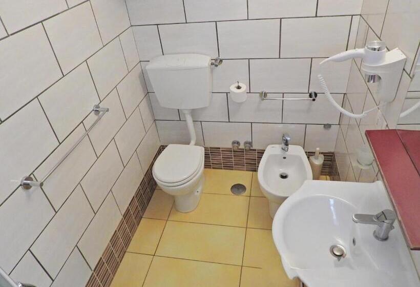 Economy Triple Room, B&b La Danza Del Mare