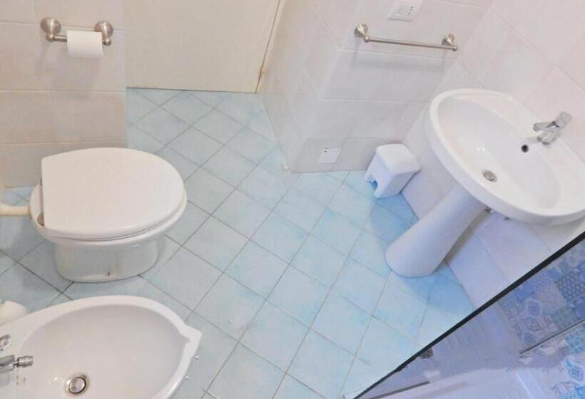 Economy Triple Room, B&b La Danza Del Mare