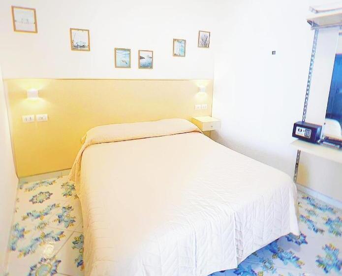 Economy Triple Room, B&b La Danza Del Mare
