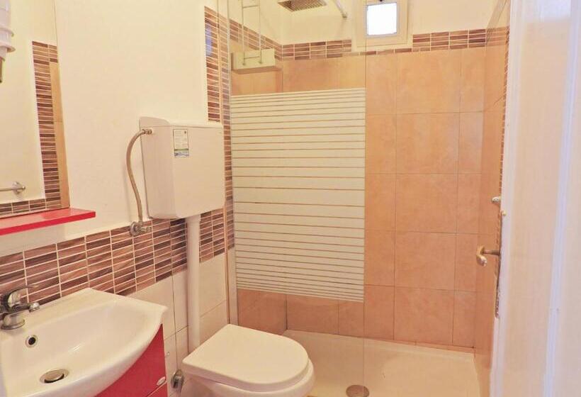 اتاق استاندارد چهار تخته, B&b La Danza Del Mare