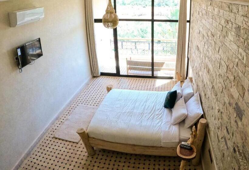 חדר סטנדרט נוף לבריכה, Kasbah Yu Palace