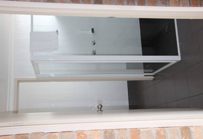 パークビュースタンダードステューディオ, Burnie Ocean View Motel And Holiday Caravan Park