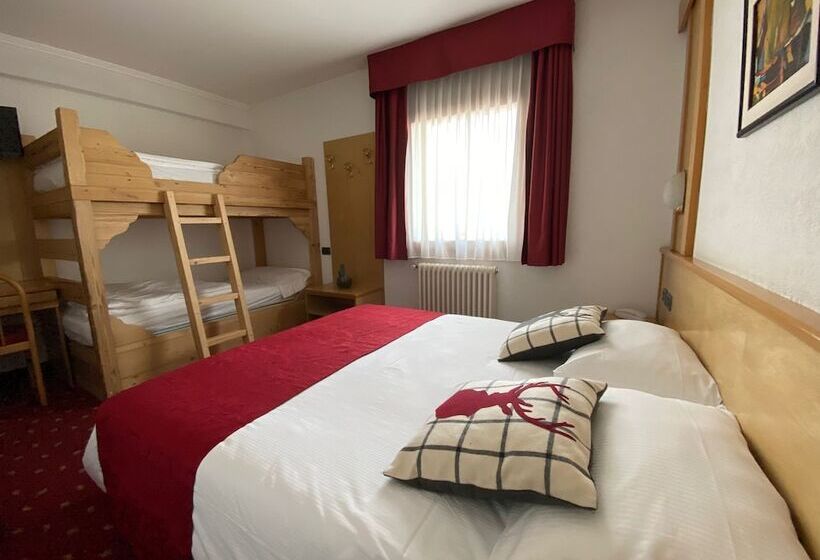 غرفة قياسية رباعية, Grand Hotel Miramonti