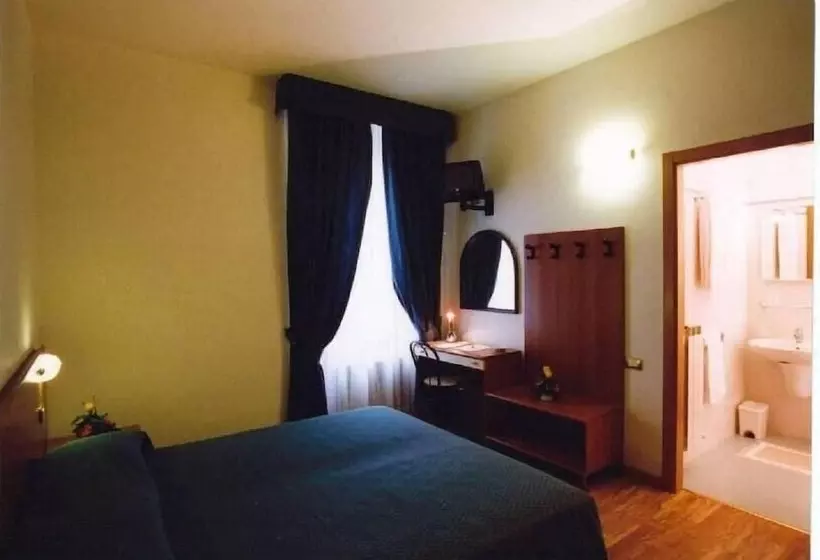 Quarto standard, 2000