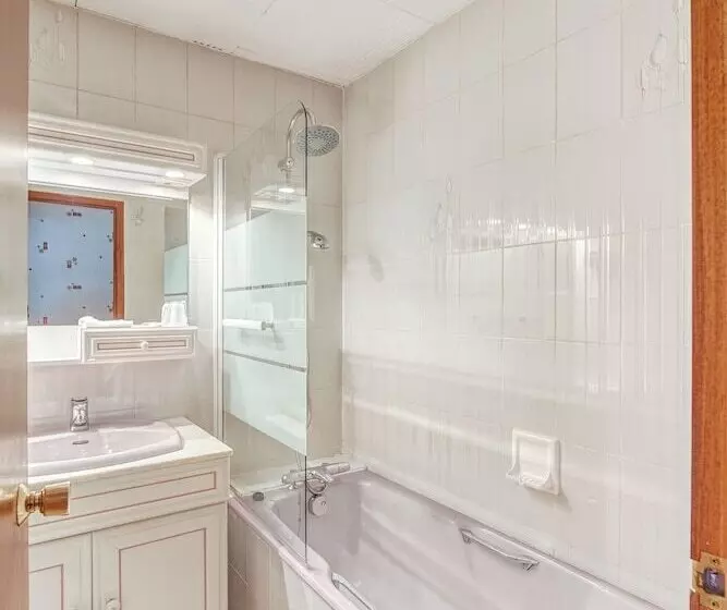 اتاق سوپریور, Contact Hôtel Limoges   Hotel Des Deux Moulins