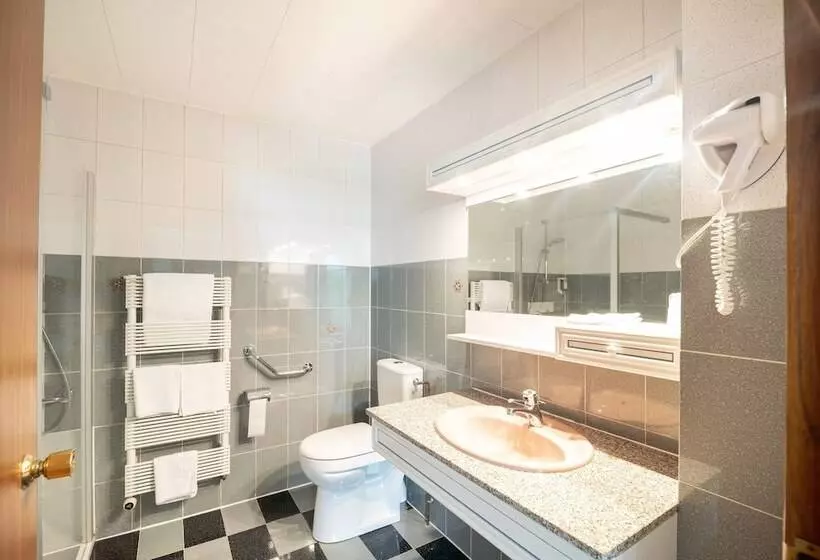 اتاق استاندارد سه نفره, Contact Hôtel Limoges   Hotel Des Deux Moulins