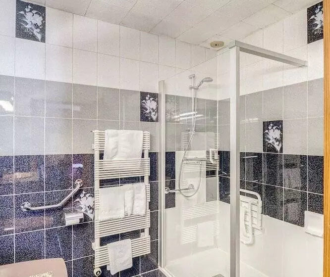 اتاق استاندارد چهار تخته, Contact Hôtel Limoges   Hotel Des Deux Moulins