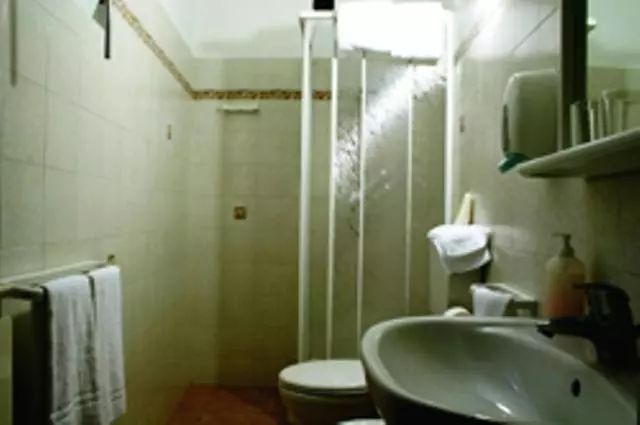 اتاق استاندارد سه نفره, Del Sole