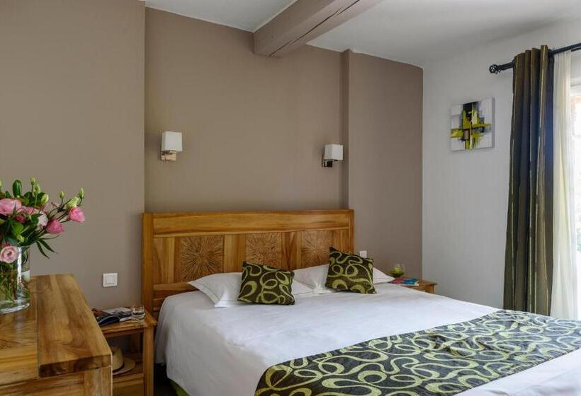 Номер Стандарт Вид на Парк, Domaine Du Calidianus