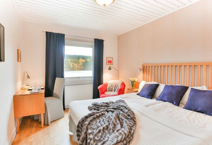 스탠다드 싱글 룸, Hennickehammars Herrgård