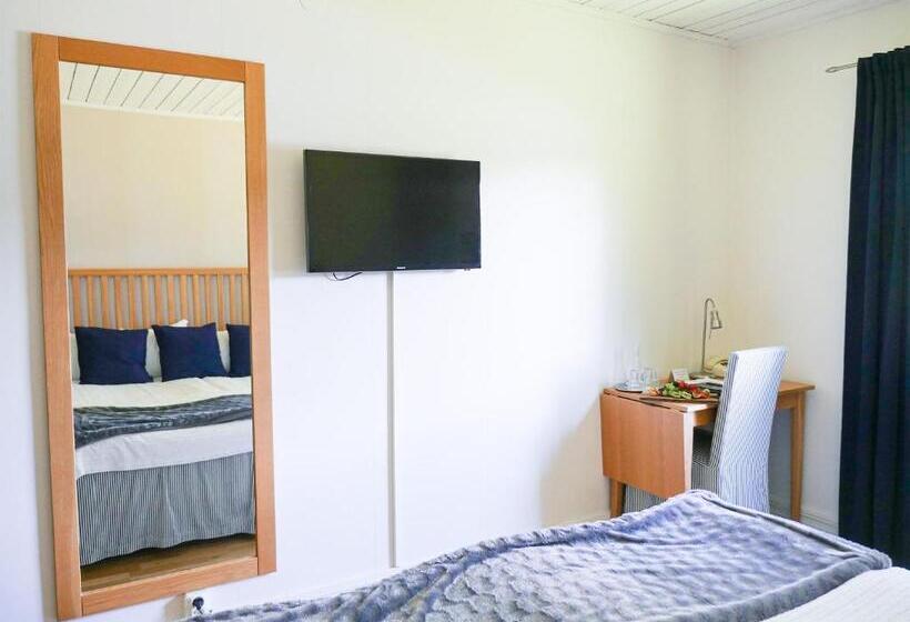 스탠다드 룸, Hennickehammars Herrgård