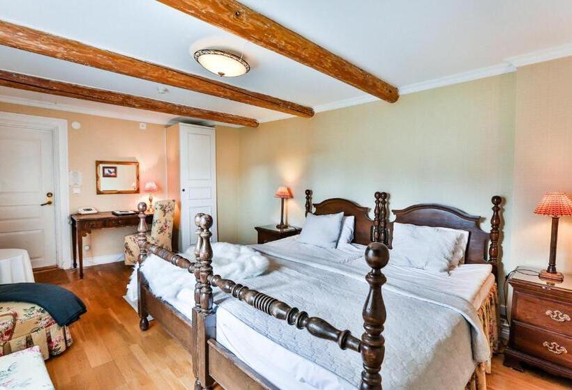 스탠다드 룸, Hennickehammars Herrgård