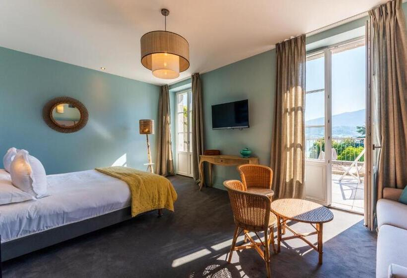 Полулюкс Вид на Озеро, Hôtel Beau Site Talloires B Spa