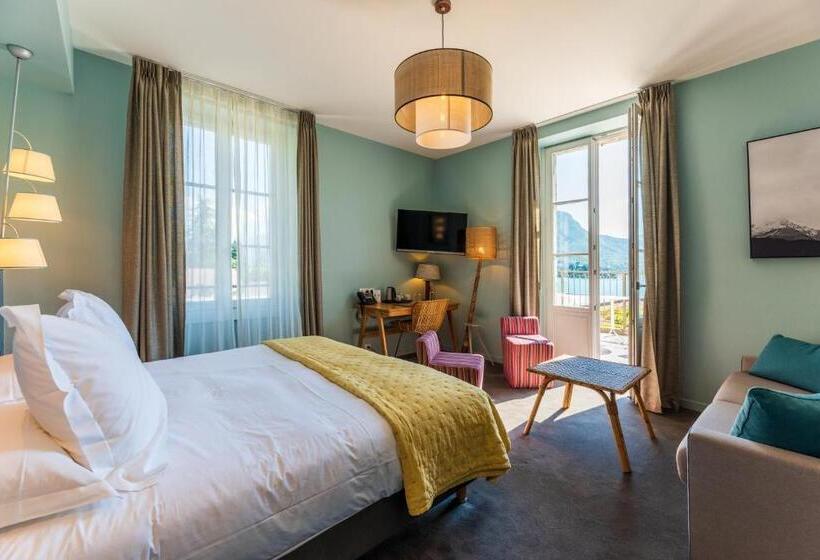 סוויטת ג'וניור נוף לאגם, Hôtel Beau Site Talloires B Spa