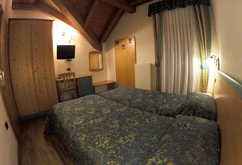 클래식 4인 룸, La Torretta