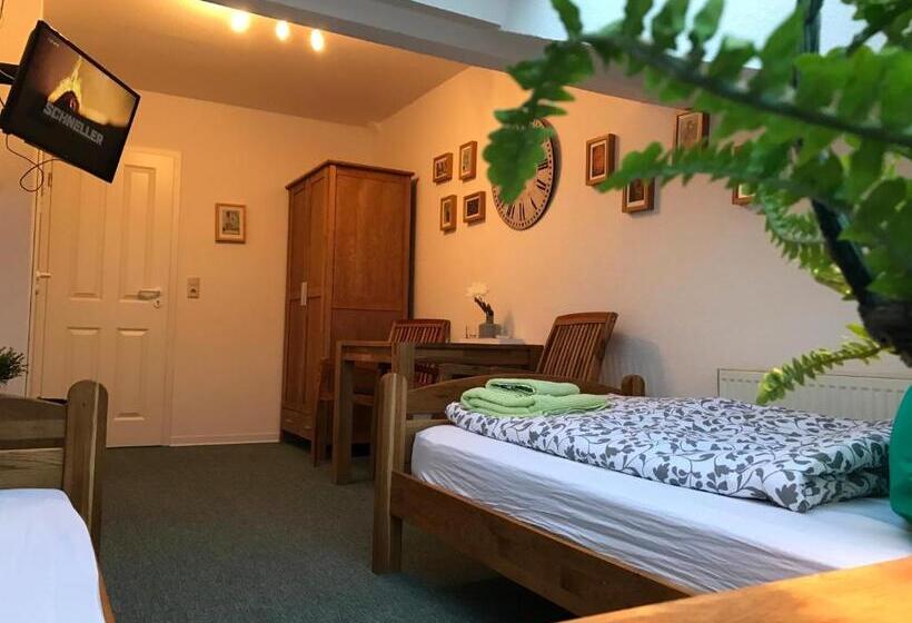 Номер Стандарт, Leezdorfer Hof