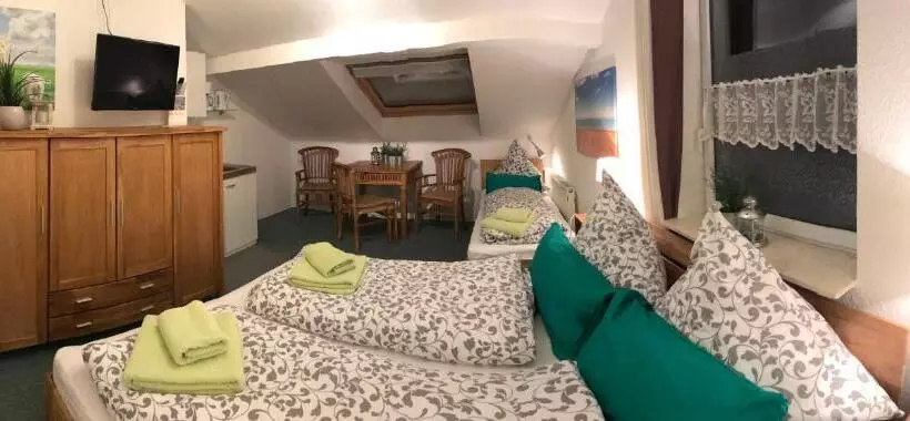 ベーシックトリプルルーム, Leezdorfer Hof