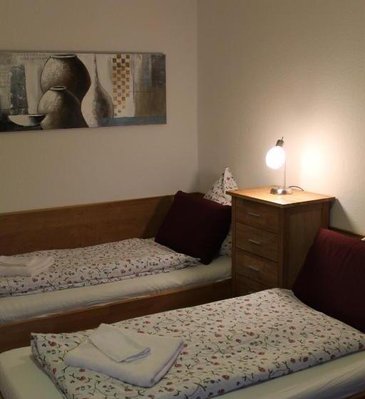 Номер Стандарт с Террасой, Leezdorfer Hof