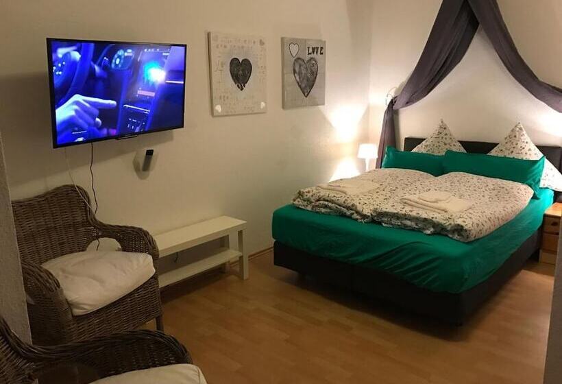 Номер Стандарт, Leezdorfer Hof