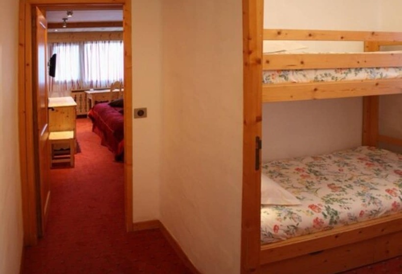 Семейный Номер, Les Ducs De Savoie