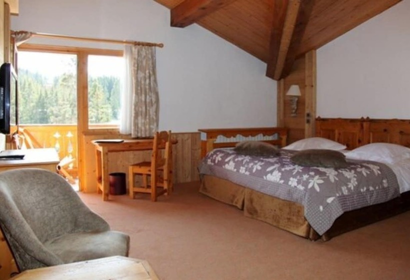 Номер Superior с Балконом, Les Ducs De Savoie