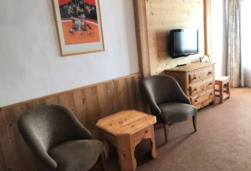 Номер Superior с Балконом, Les Ducs De Savoie