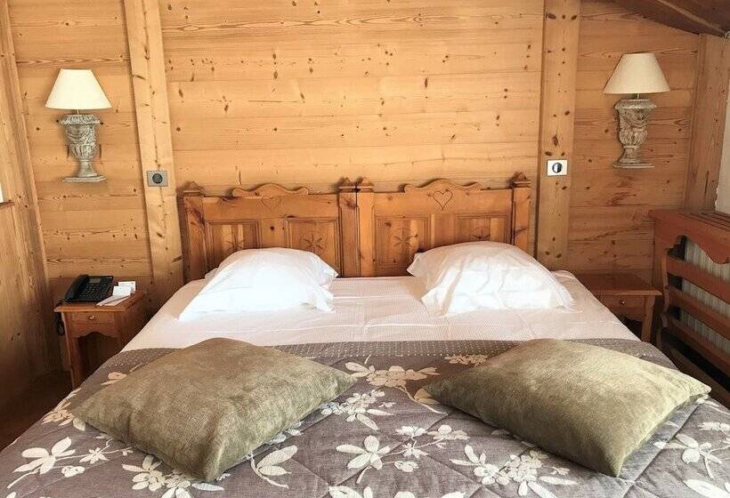 Номер Superior с Балконом, Les Ducs De Savoie