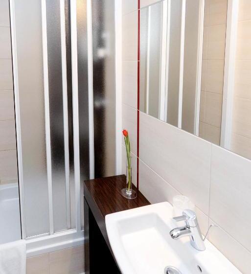 スタンダードルーム, Liburnia