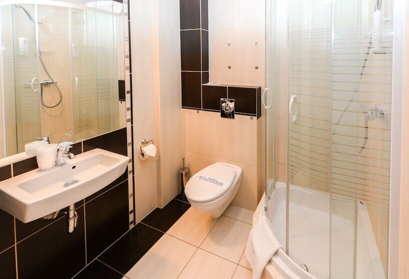 スタンダードルーム, Liburnia