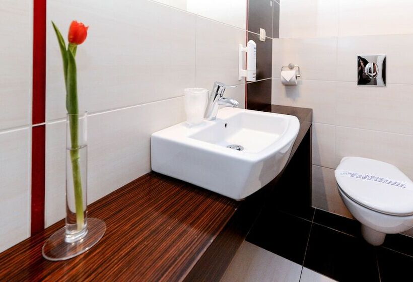 スタンダードルーム, Liburnia