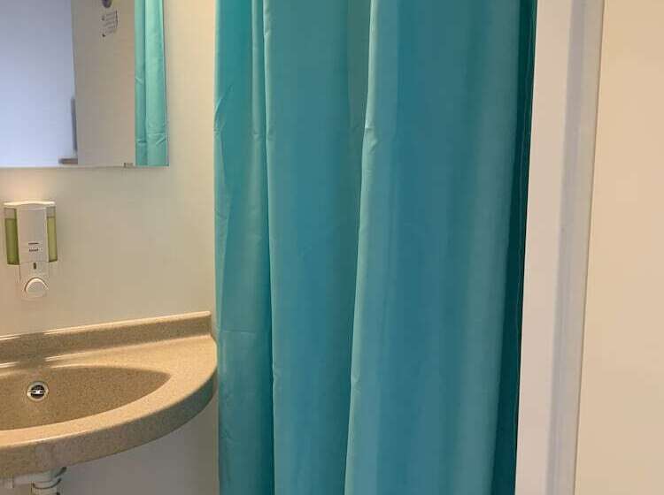 Номер Стандарт Индивидуальный, Macon La Salle