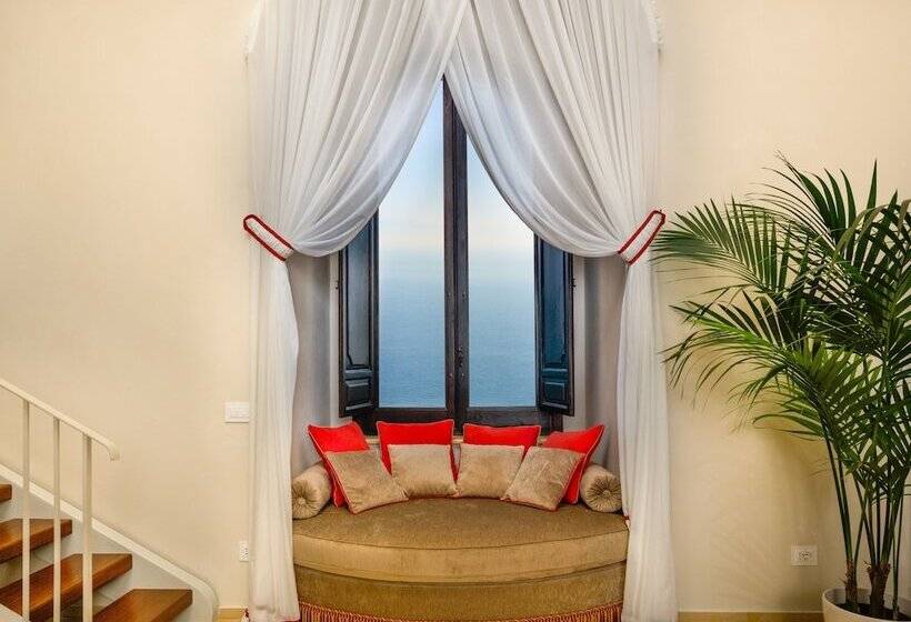 带海景的行政套房, Monastero Santa Rosa Hotel & Spa