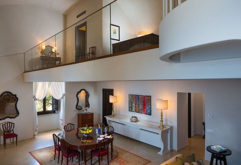 带海景的行政套房, Monastero Santa Rosa Hotel & Spa