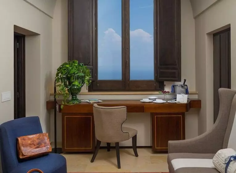 オーシャンビュースーペリアースイート, Monastero Santa Rosa Hotel & Spa