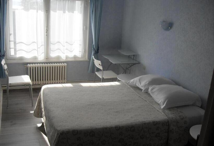 Номер Стандарт Вид на Море, Restaurant Bocher