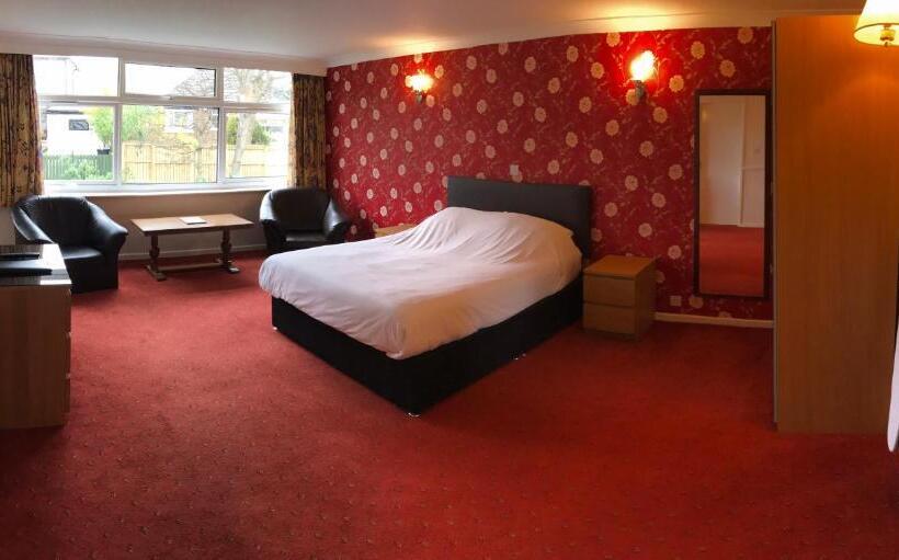 غرفة قياسية, The Highfield