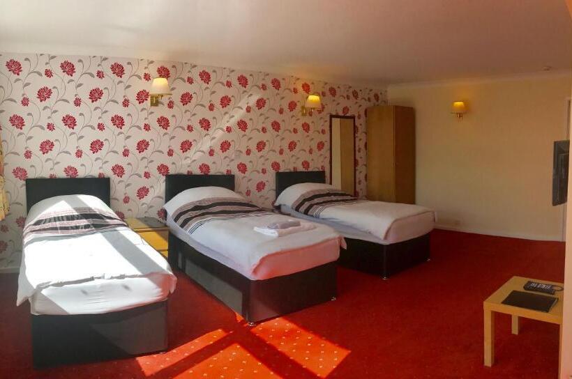 غرفة قياسية ثلاثية, The Highfield