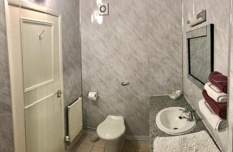 غرفة سوبيريور سرير كينج, The Highfield