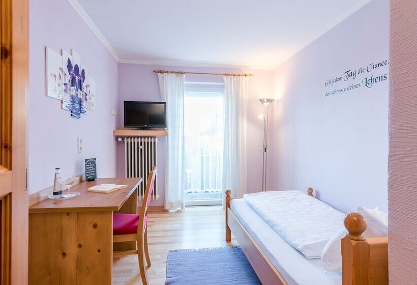 Номер Стандарт Индивидуальный, Wellnesshotel Waldruh