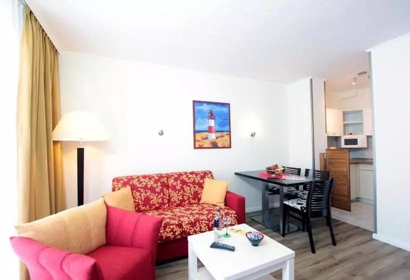 スタンダードスタジオ, Park Hotel Sellin