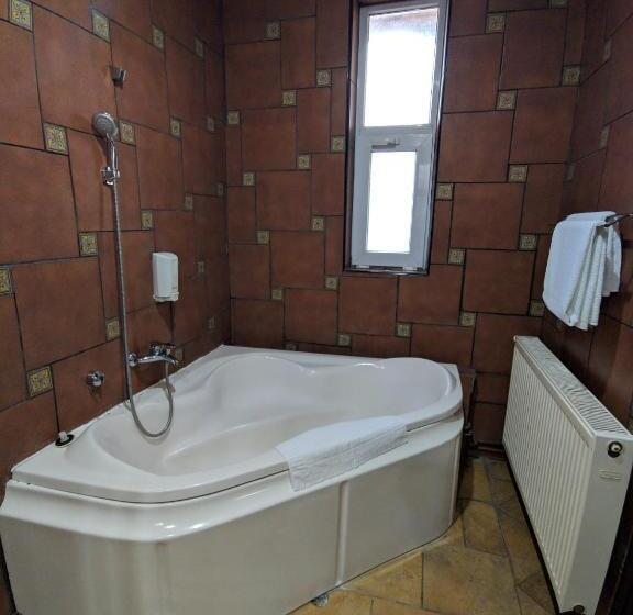 스위트, Pension Casa Samurai