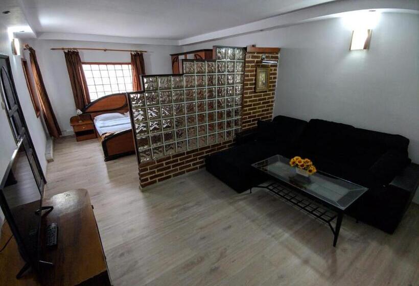 스위트, Pension Casa Samurai